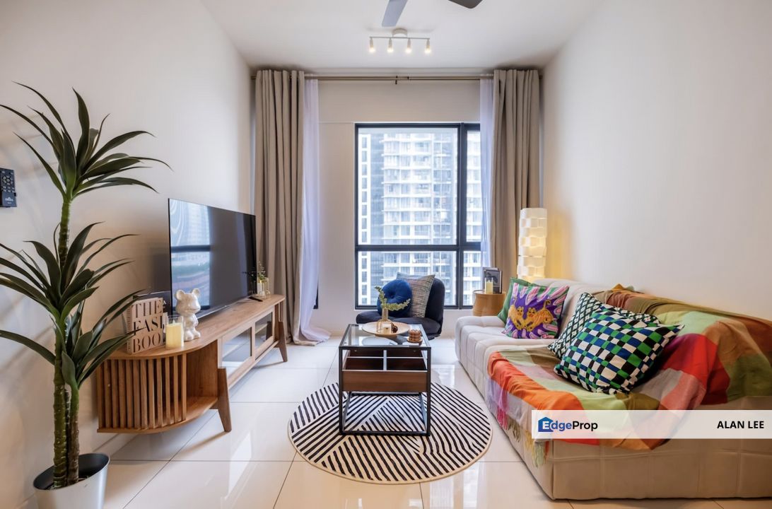 Emerald 9 Residence , Near MRT ,  Fully Furnish , Selangor, Hulu Langat