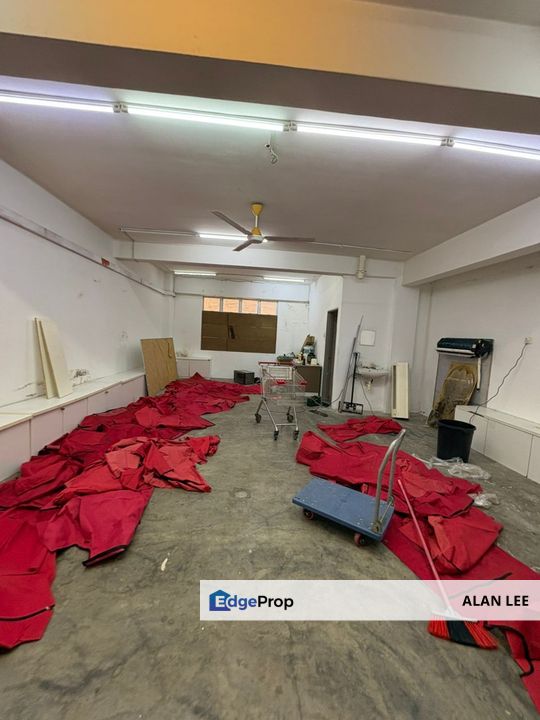 Medan Makmur Setapak Level 1 Office With Lift  , 20x70 , Few Unit available , Kuala Lumpur, Setapak