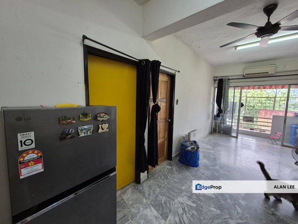 Ampang Taman Kosas Shop Apartment , Level 2 , Non Bumi Lot , Renoveted , Selangor, Ampang