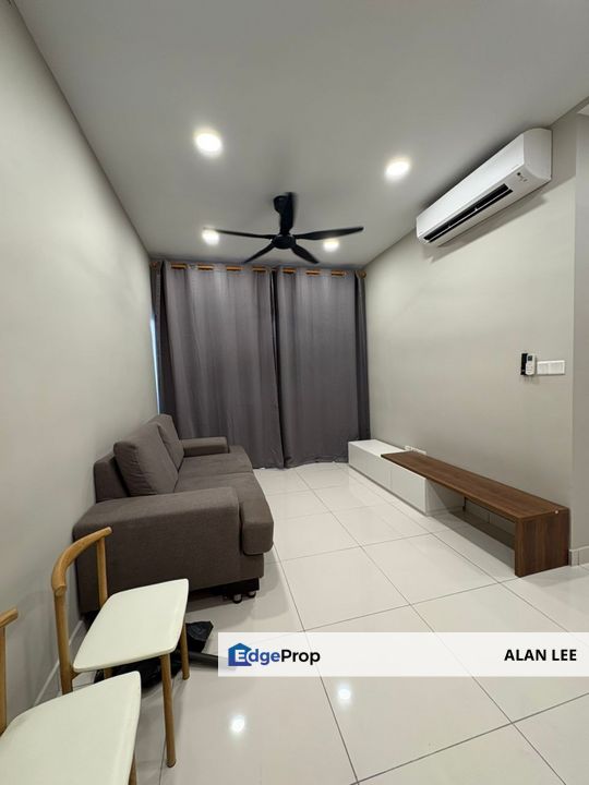 C180 Balakong Traders Park , Fully Furnish , 3+1Rooms , Below Market, Selangor, Cheras