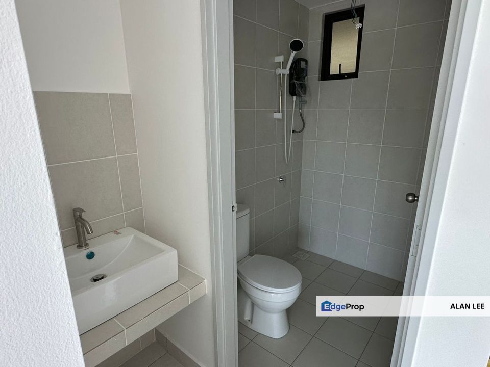 Palm Hill 3 Residence , Bandar Sungai Long Twin Palm , Brand New Unit ,  Below Market, Selangor, Kajang