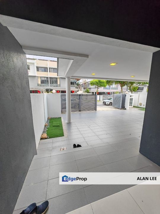 Twin Palm Sungai Long 2.5 Storey Semi-D House , Selangor, Kajang
