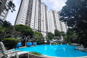 Royal Domain Sri Putramas II