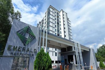 Emerald Residence