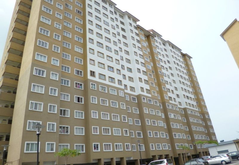 Putra Suria Residency Apartment