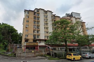 Pangsapuri Sering Casuarina