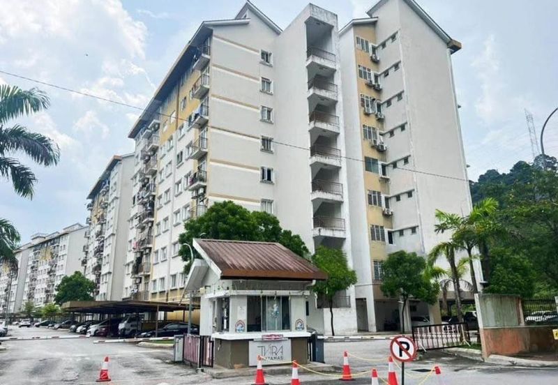 Tiara Hatamas Apartment