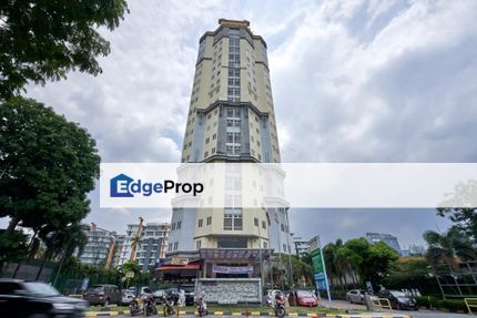 Megan Ambassy @ U Thant Ampang, Kuala Lumpur, Taman U-Thant