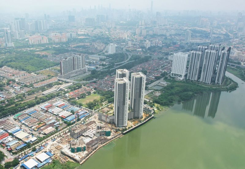 Lakeville Residences