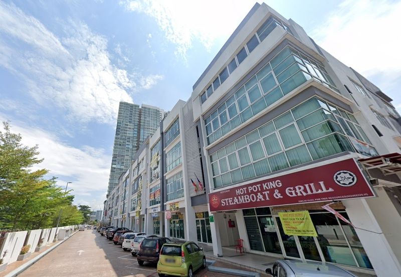 Pusat Komersial Jalan Kuching