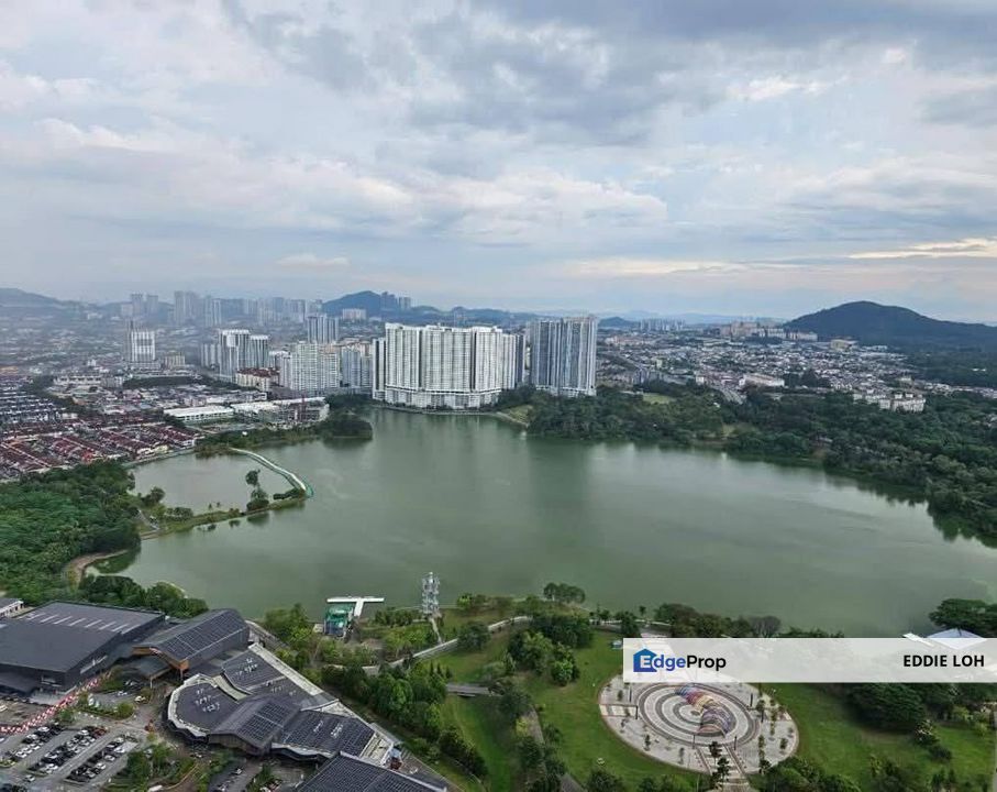 M -Luna @ Kepong For Auction, Kuala Lumpur, Kepong