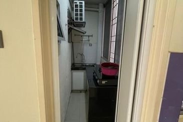 Bayu Puteri Apartment
