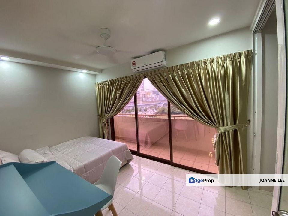Palm Spring Fully Renovated with Partition Room, Suitable for Sublet High Rental Yield Investment, Selangor, Sunway Damansara