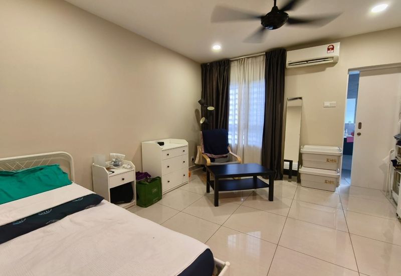 Maisson @ Platinum Apartment