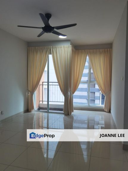 Partly furnished with fridge and washing machine, Selangor, Ara Damansara