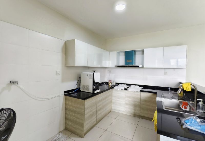 Maisson @ Platinum Apartment