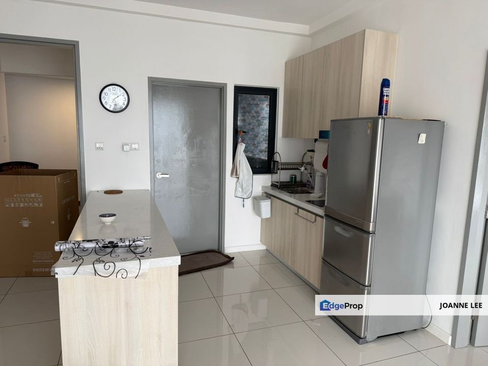 Almost Fully Furnished, immediate move in, Selangor, Kota Damansara