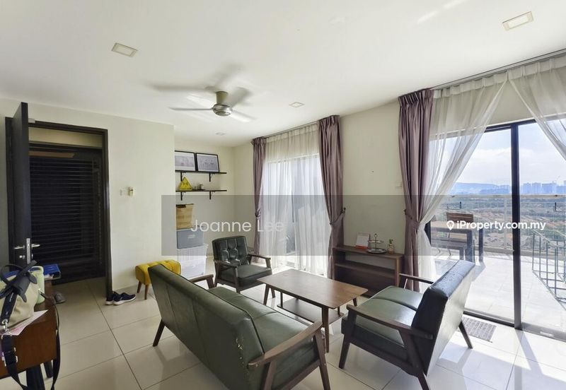 Maisson @ Platinum Apartment