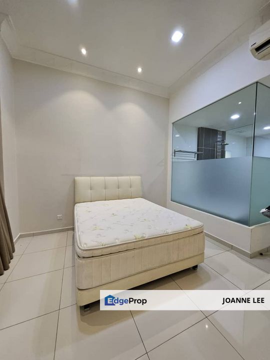 ID design well kept nice view unit, Selangor, Kayu Ara