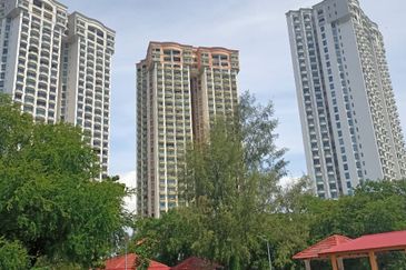 Ocean Palms Condominium