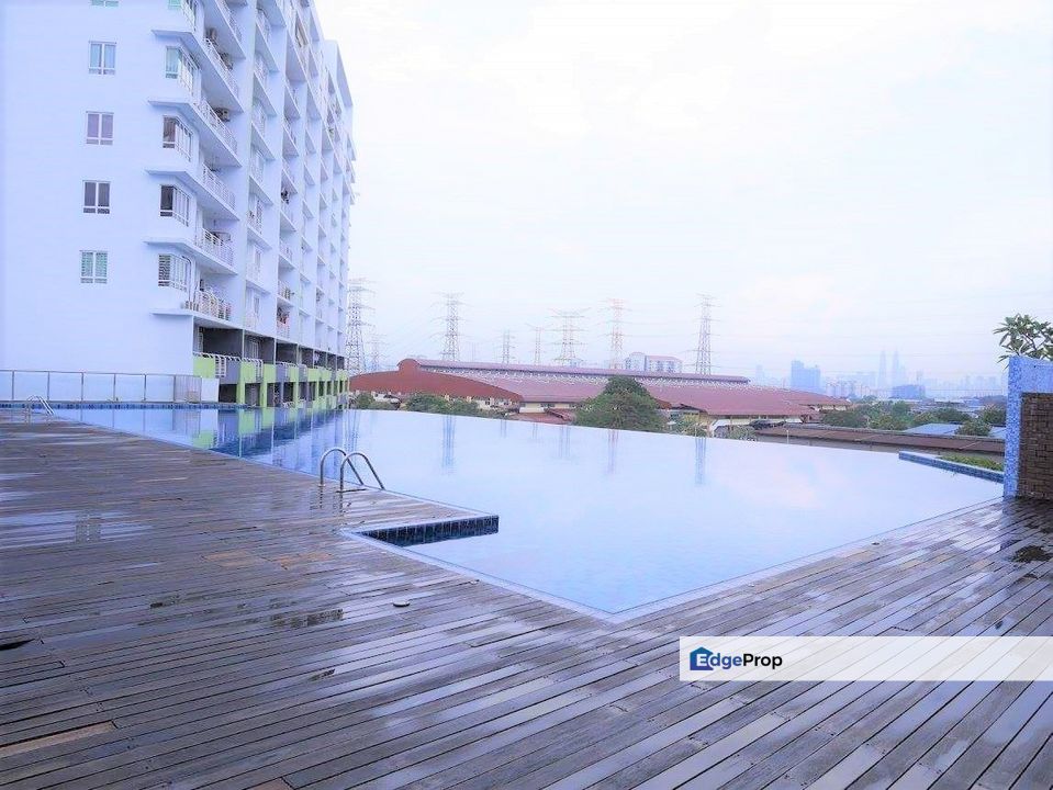Panorama Residences @ Sentul with scenic and majestic view of Batu Caves and Genting Highlands, Kuala Lumpur, Batu 