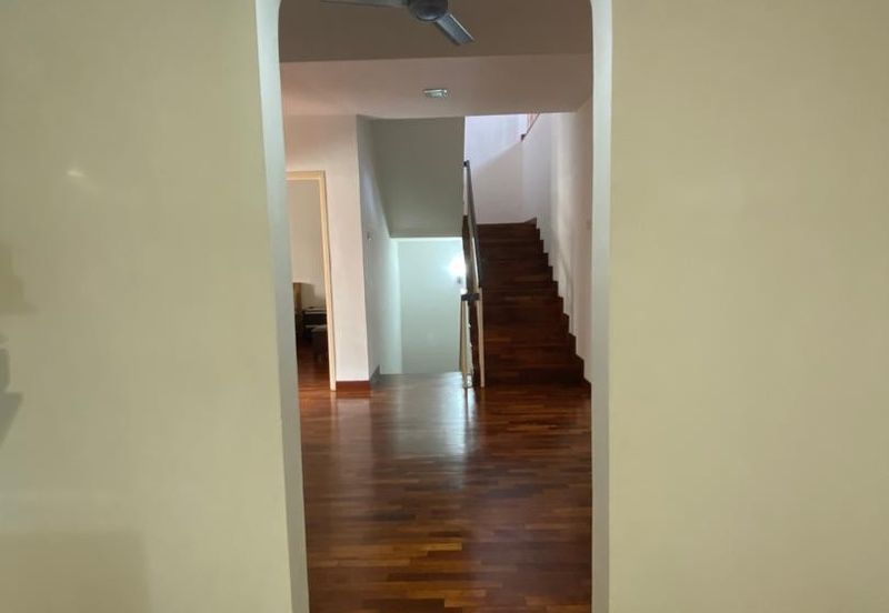 2 Adjoining Units for Sale in Bdr Puteri, Puchong.