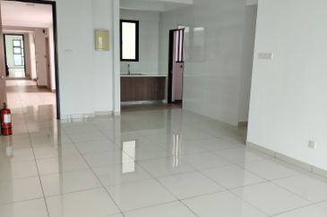 Hillcrest Heights (Puchong Heights)