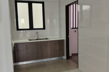 Hillcrest Heights (Puchong Heights)