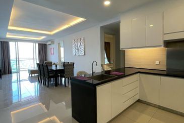 The Shore Hotel & Residences