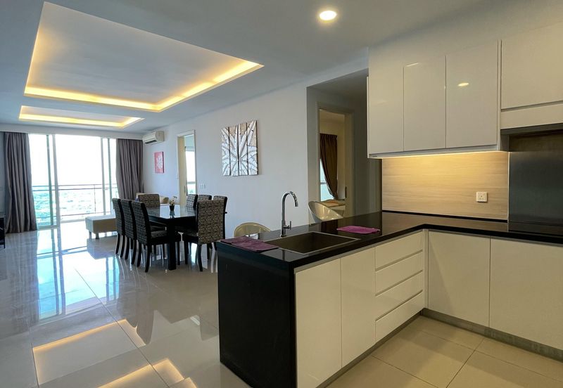 The Shore Hotel & Residences