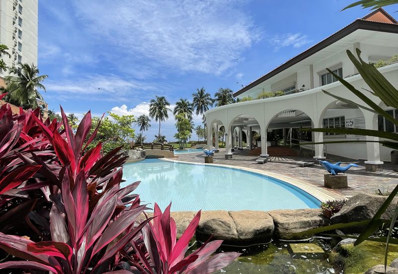 Ocean Palms Condominium