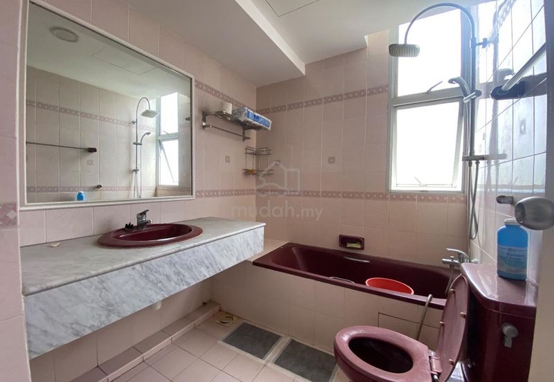 Ocean Palms Condominium