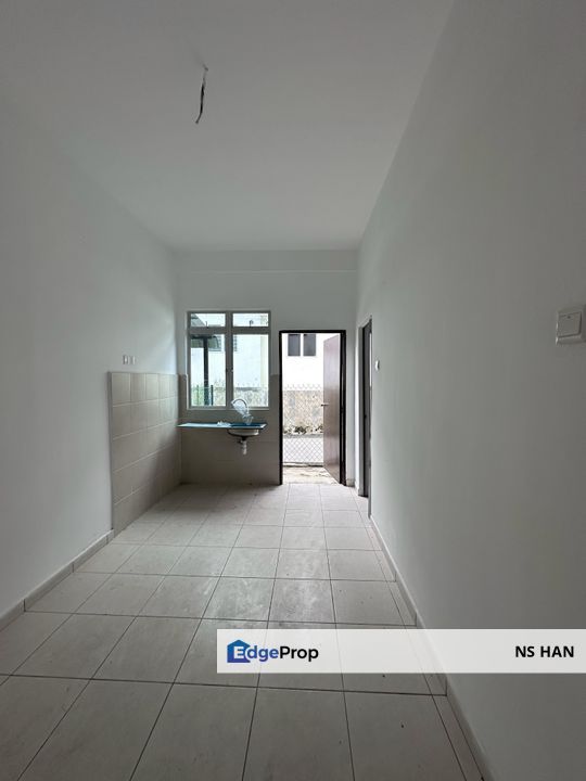 Taman Bukit Tambun Perdana 2, Melaka, Durian Tunggal