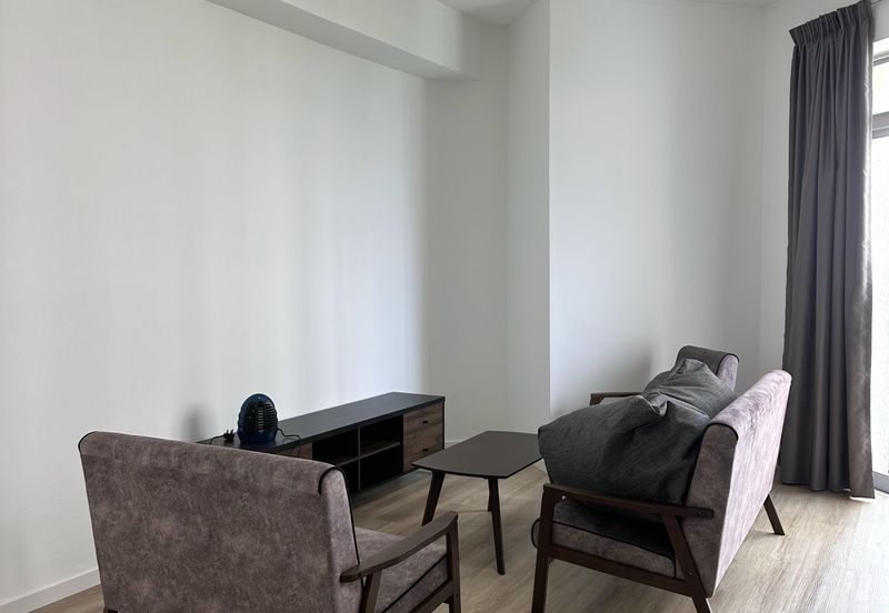 CONDOMINIUM OCEAN PALMS(PERMATA IDAMAN)