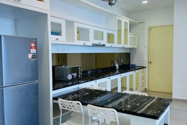 ATLANTIS RESIDENCES (PANGSAPURI ATLANTIS KOTA SYAHBANDAR)