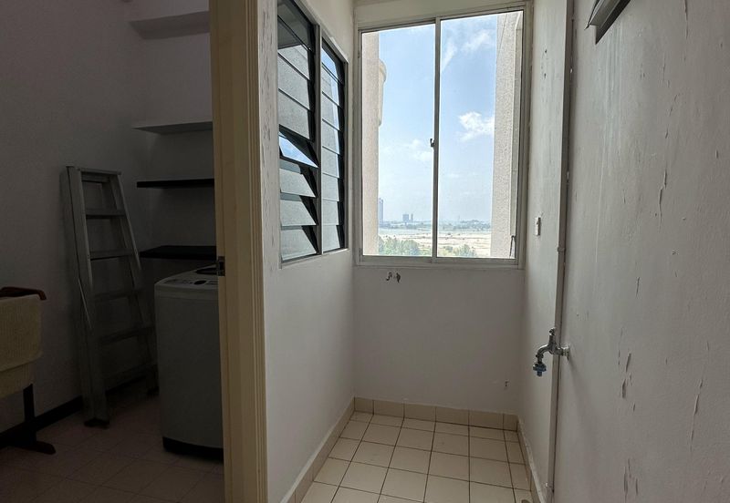 Ocean Palms Condominium