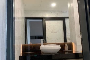 Silverscape Luxury Residences