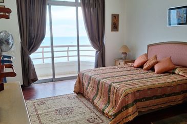 Ocean Palms Condominium