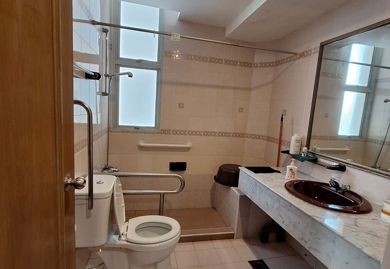 Ocean Palms Condominium