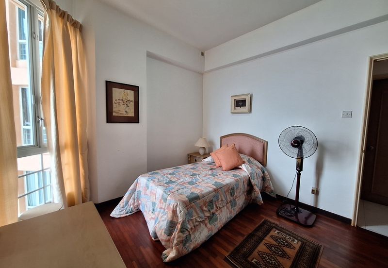 Ocean Palms Condominium