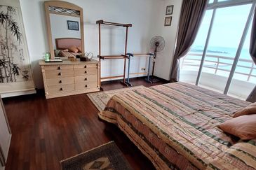 Ocean Palms Condominium