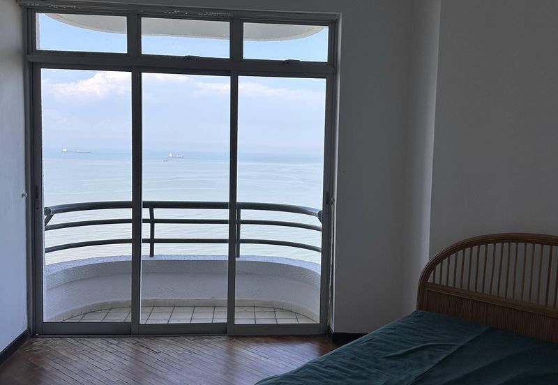 Ocean Palms Condominium