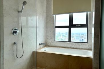 Silverscape Luxury Residences