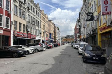 Plaza Mahkota Shop Office Second Floor 