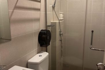 PANGSAPURI ATLANTIS KOTA SYAHBANDAR