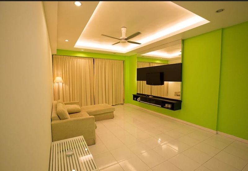 CONDOMINIUM OCEAN PALMS(PERMATA IDAMAN)