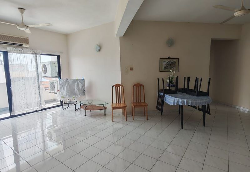 Pasir Mutiara Condominium