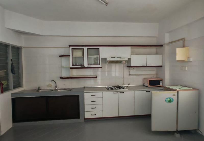 Pasir Mutiara Condominium