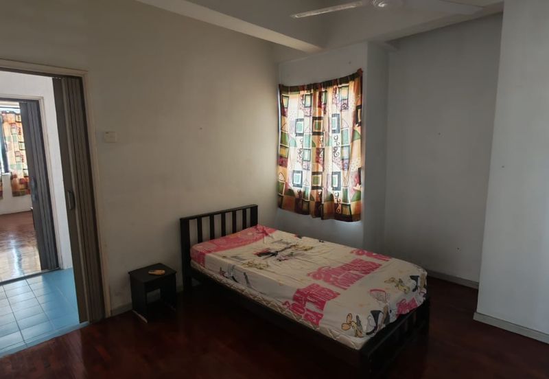 Pasir Mutiara Condominium