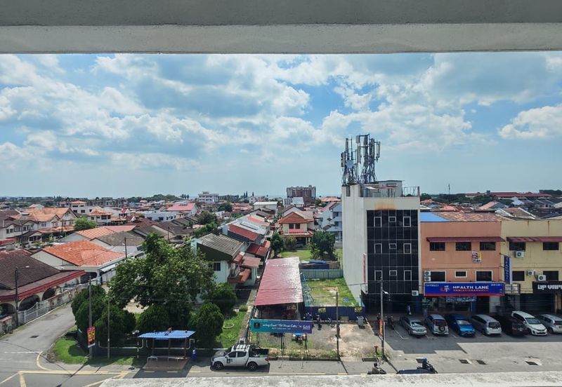 Pasir Mutiara Condominium